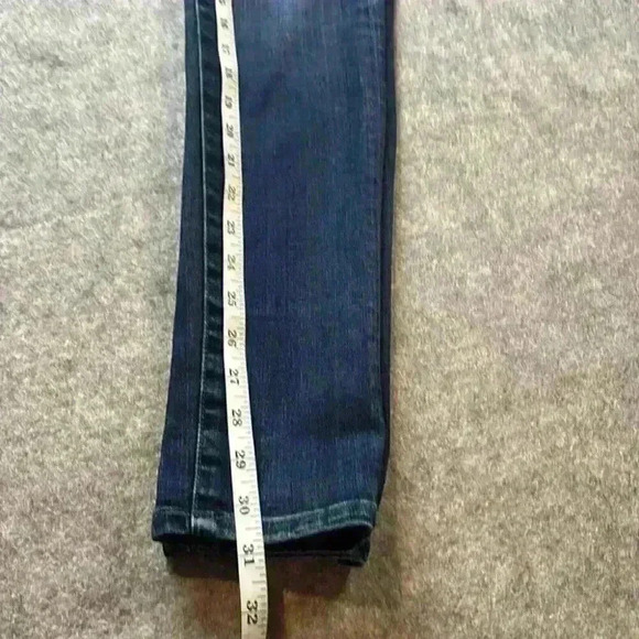 AG Jeans, The Farrah High Rise Skinny. Size 27R - Picture 5 of 13